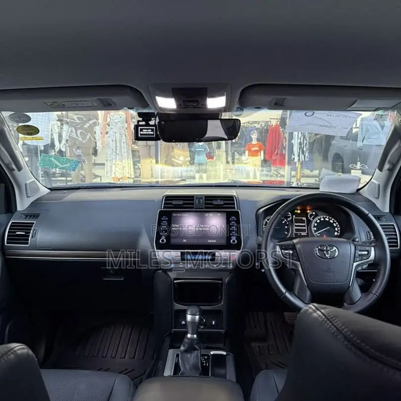 Toyota Land Cruiser Prado 2024 Black