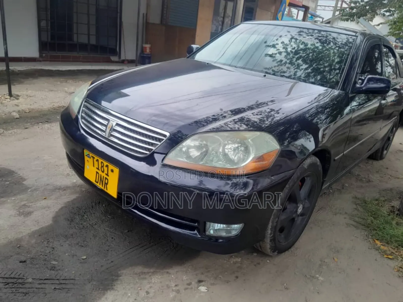 Toyota Mark II 2004 Blue
