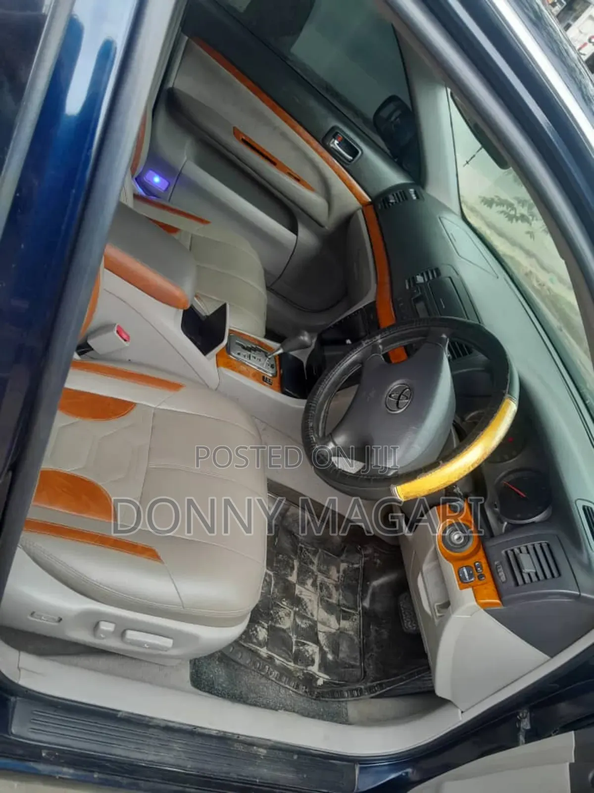 Toyota Mark II 2004 Blue