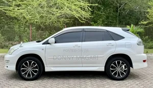 Toyota Harrier 2006 White