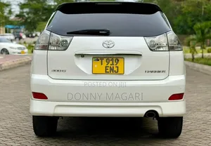 Toyota Harrier 2006 White