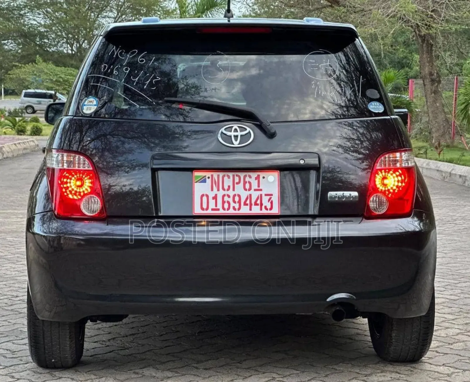 Toyota IST 2007 Black