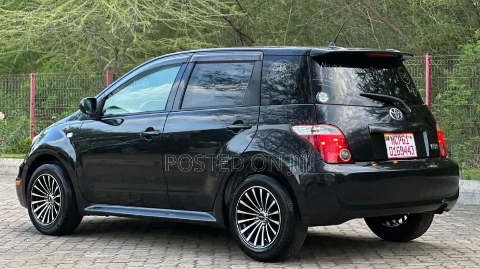 Toyota IST 2007 Black
