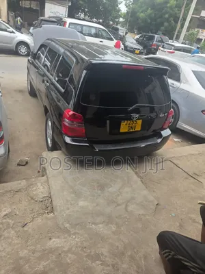 Toyota Kluger 2005 Black