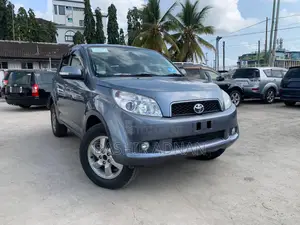 Toyota Rush 1.5 RWD 2007 Gray