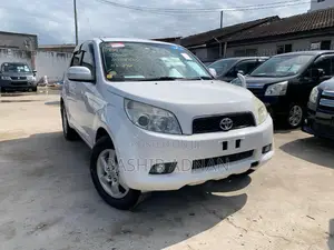 Toyota Rush 1.5 RWD 2007 White
