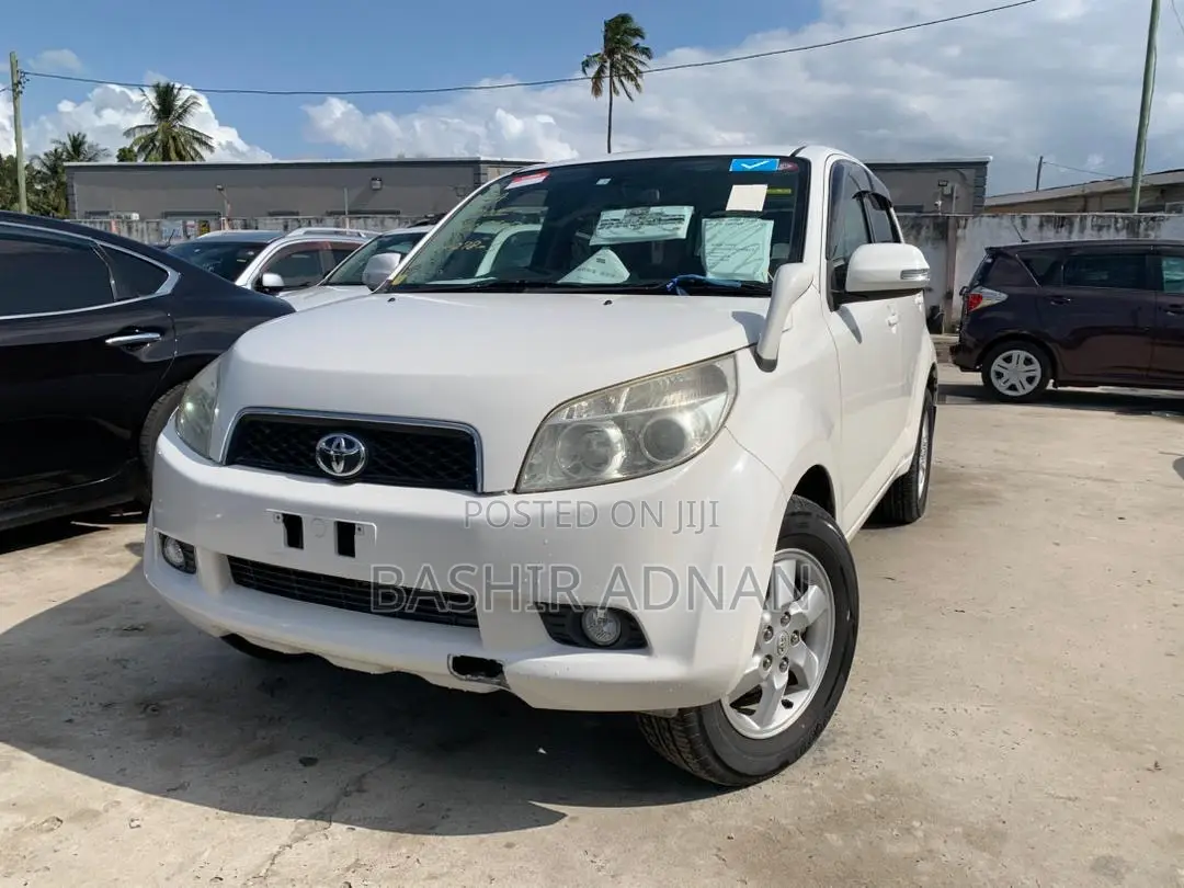 Toyota Rush 1.5 RWD 2007 White