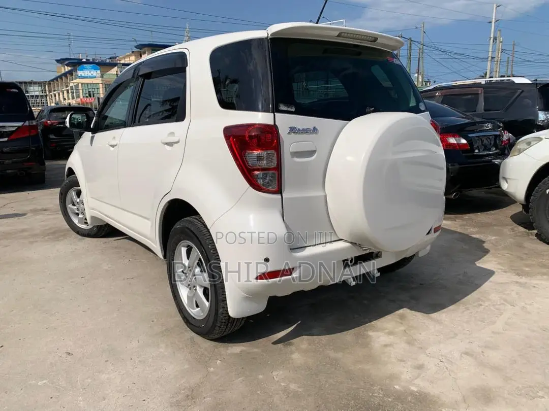 Toyota Rush 1.5 RWD 2007 White