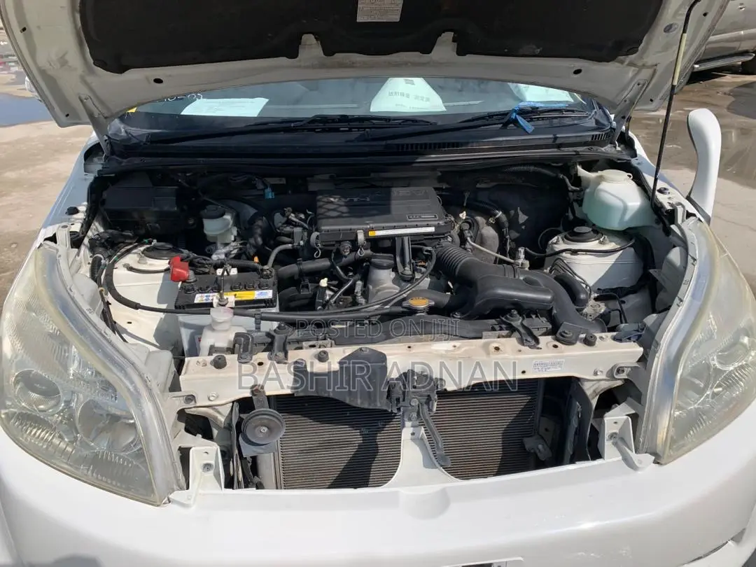 Toyota Rush 1.5 RWD 2007 White