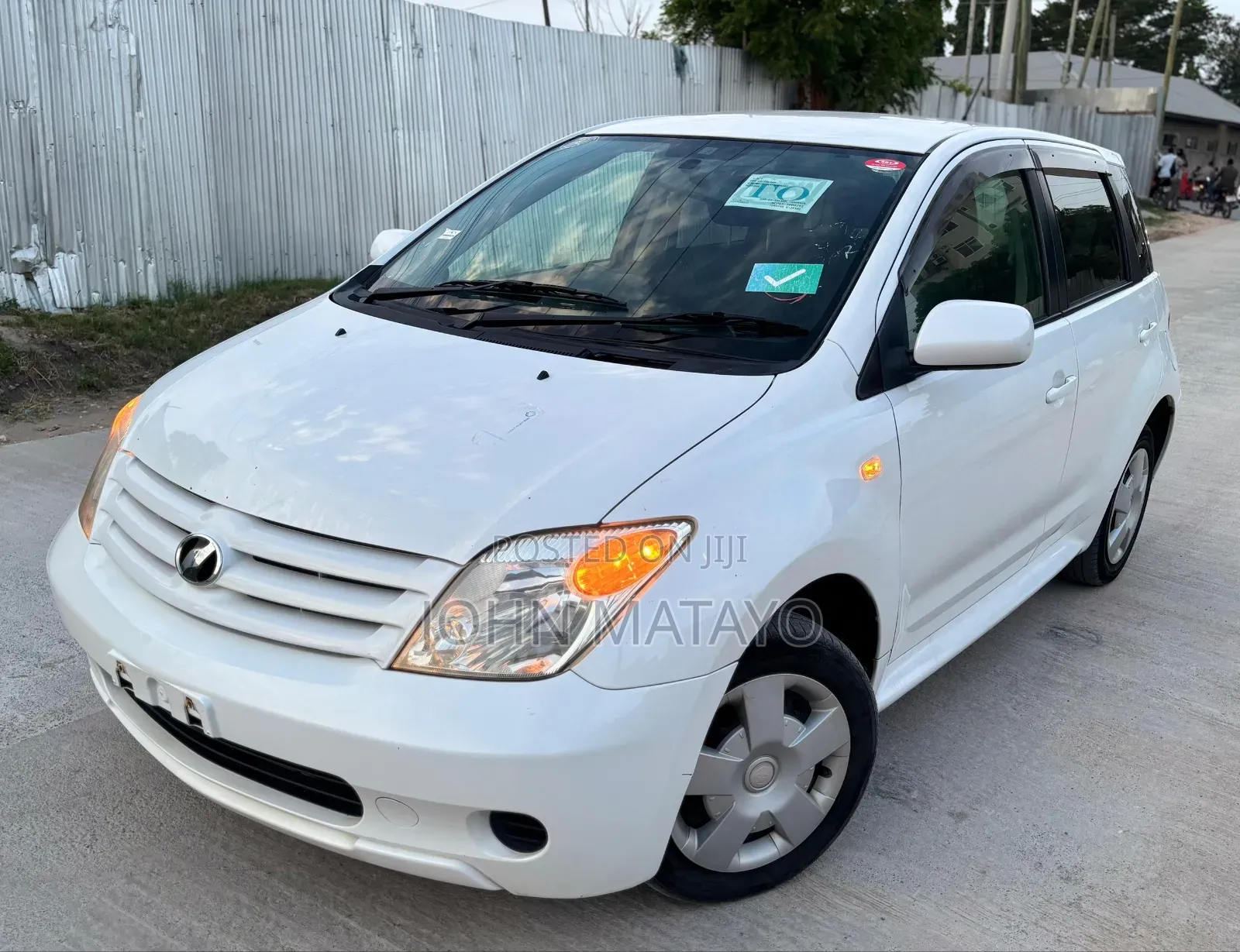 Toyota IST 2006 White