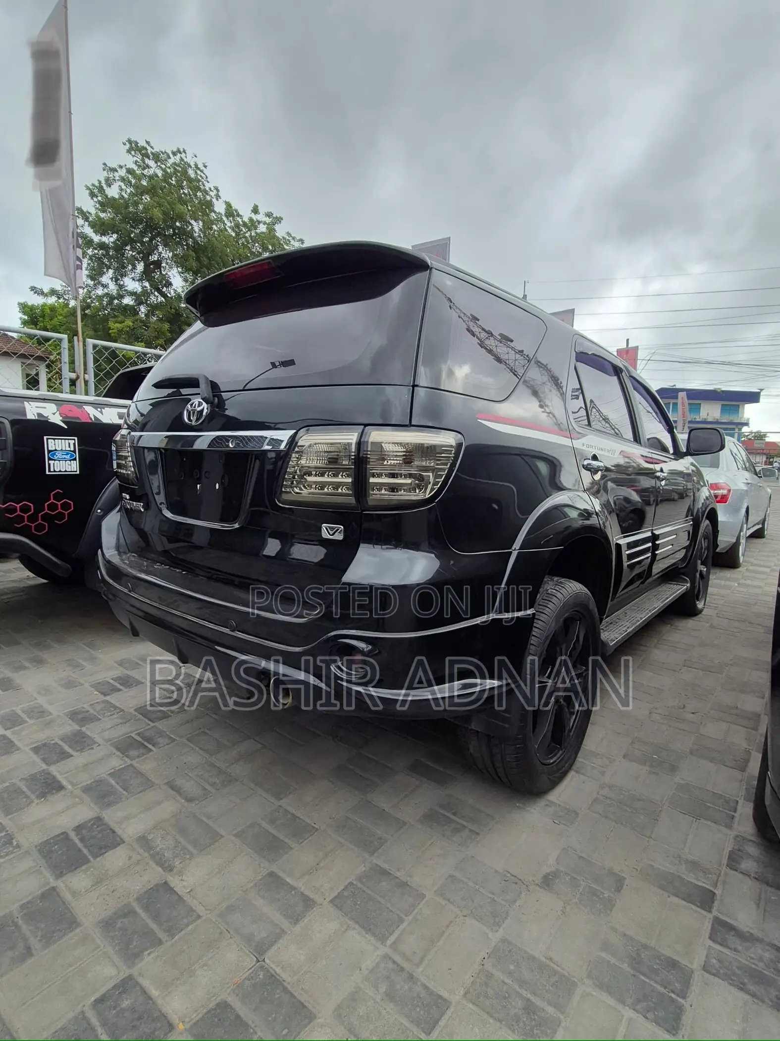 Toyota Fortuner 2.7 RWD 2005 Black