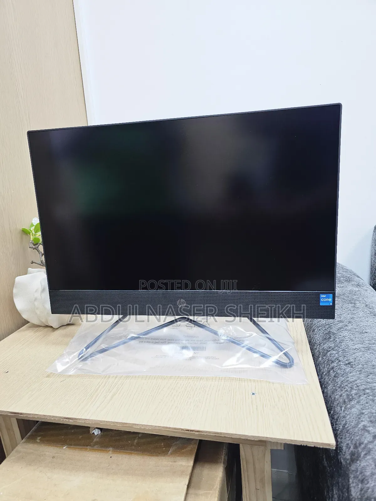 New Desktop Computer HP 200 G4 All-in-One 8GB Intel Core I5 SSD 512GB