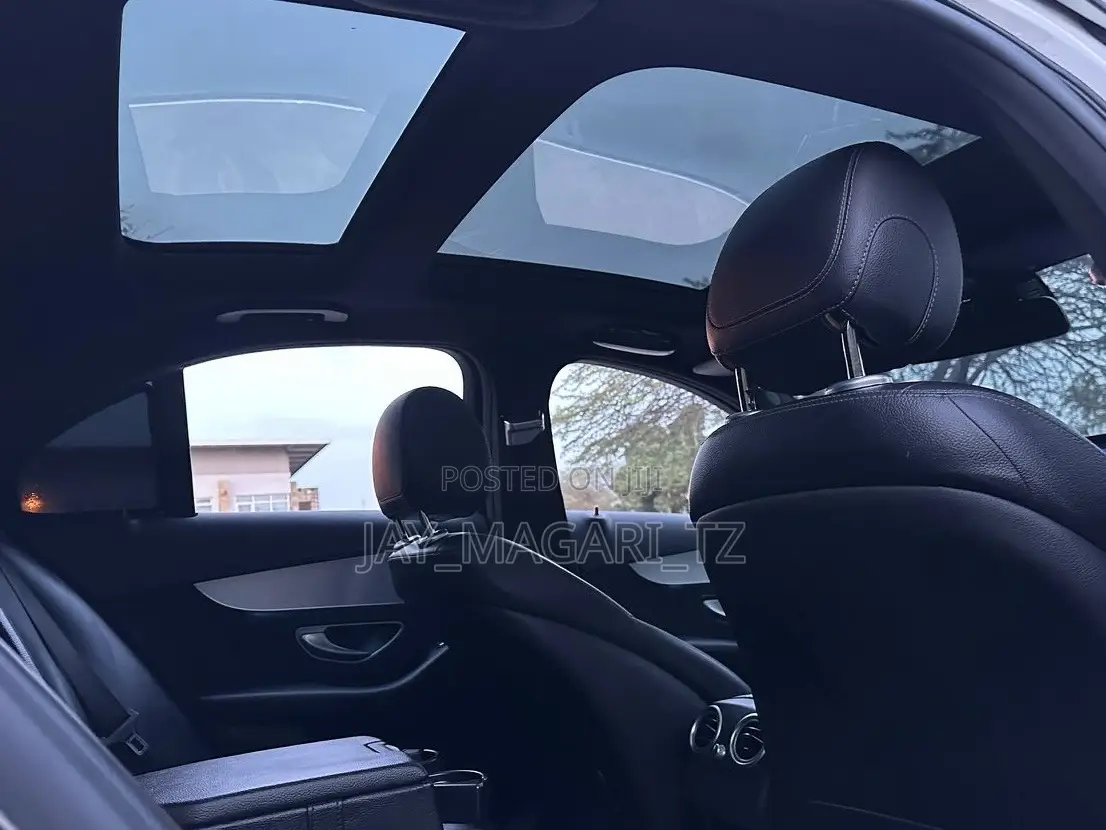Mercedes-Benz C200 2014 White