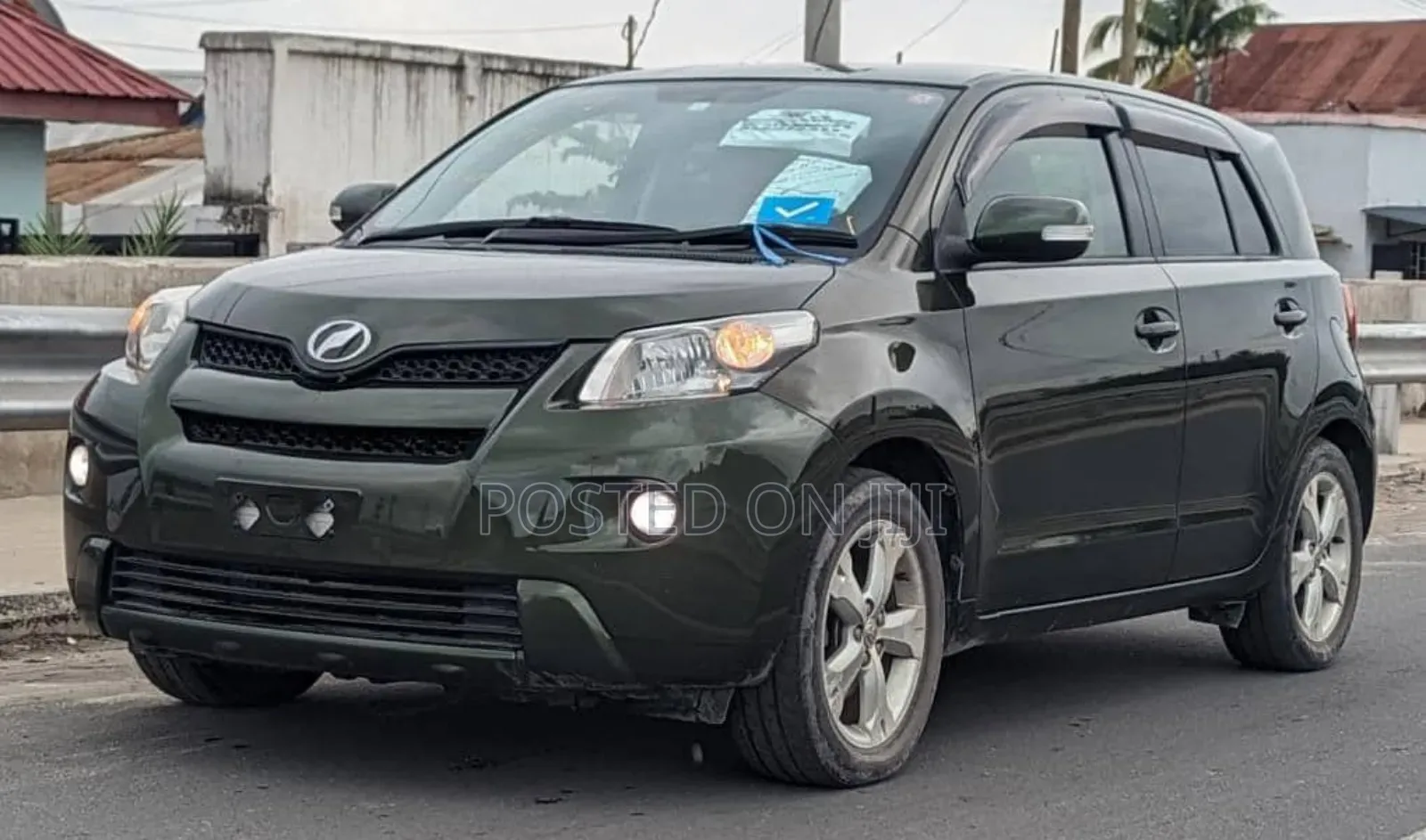 Toyota IST 2011 Gray