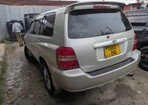 Toyota Kluger 2005 Silver