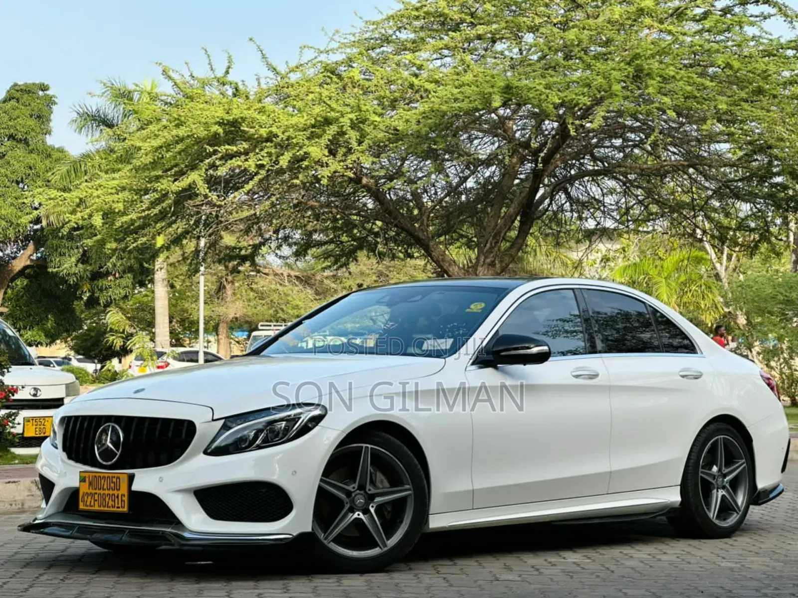 Mercedes-Benz C-Class 2014 Pearl