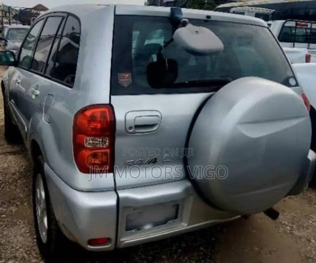 Toyota RAV4 2005 Silver