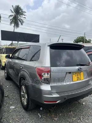 Subaru Forester 2009 Gray