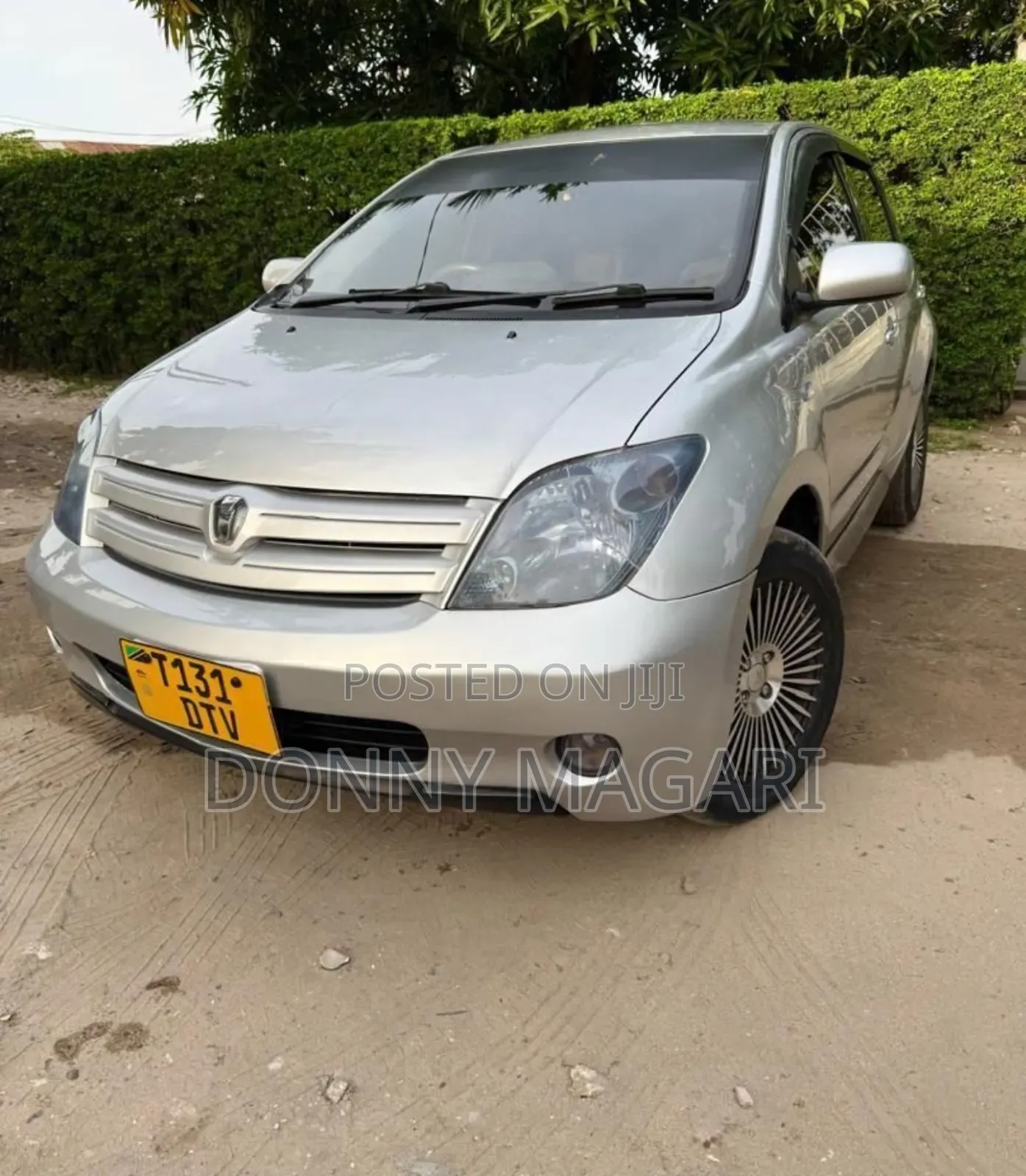 Toyota IST 2005 Silver