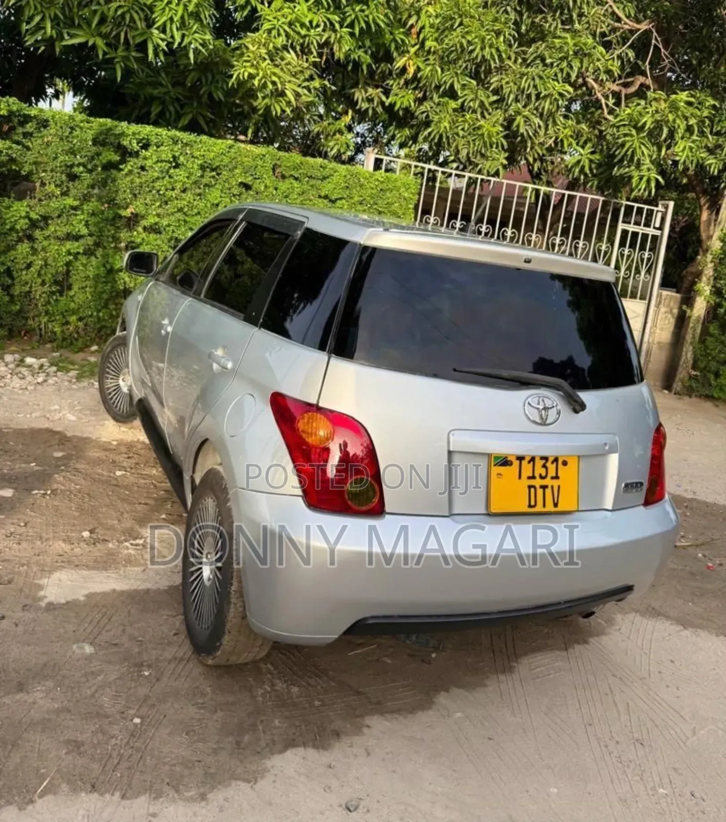 Toyota IST 2005 Silver