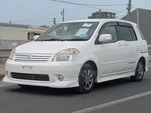 Toyota Raum 1.5 AWD 2006 White