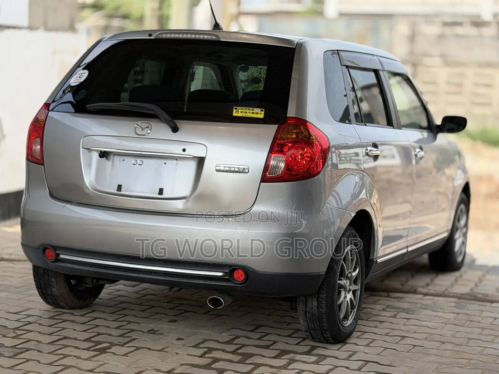 Mazda Verisa 2010 Gray