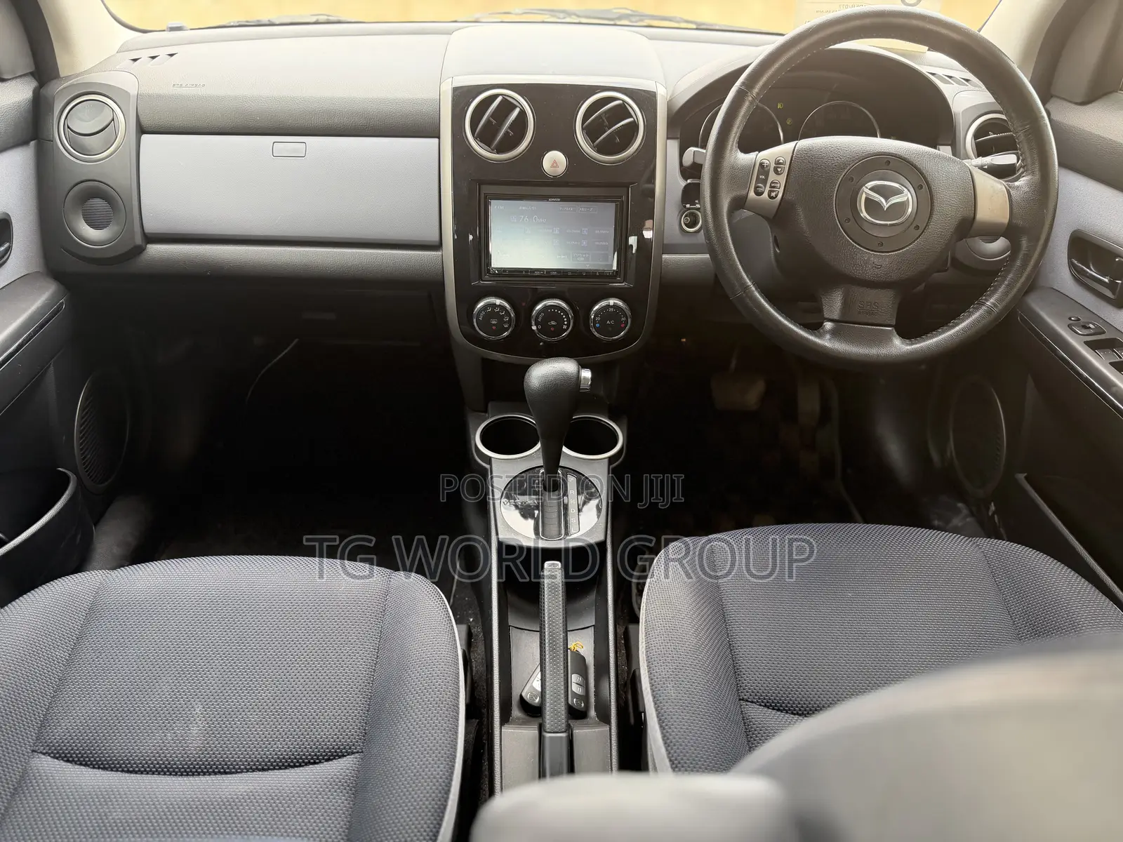 Mazda Verisa 2010 Gray