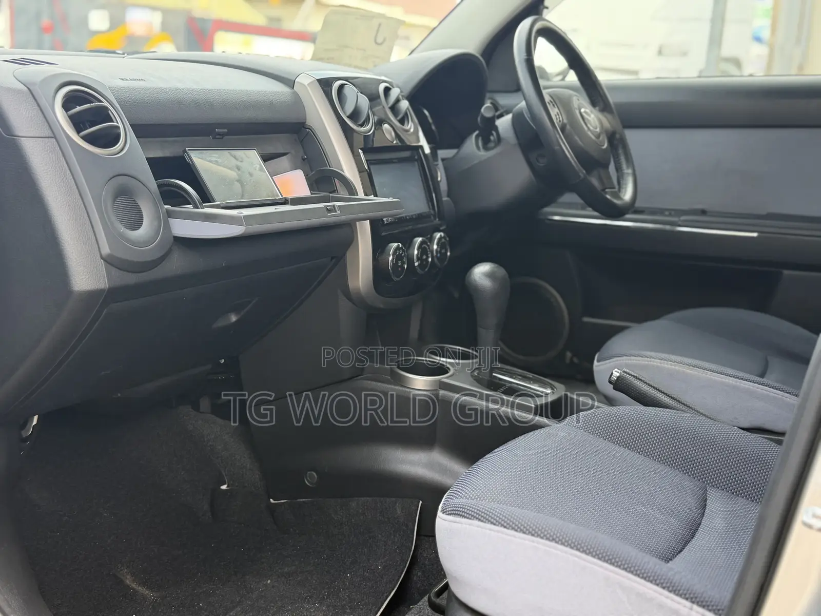 Mazda Verisa 2010 Gray