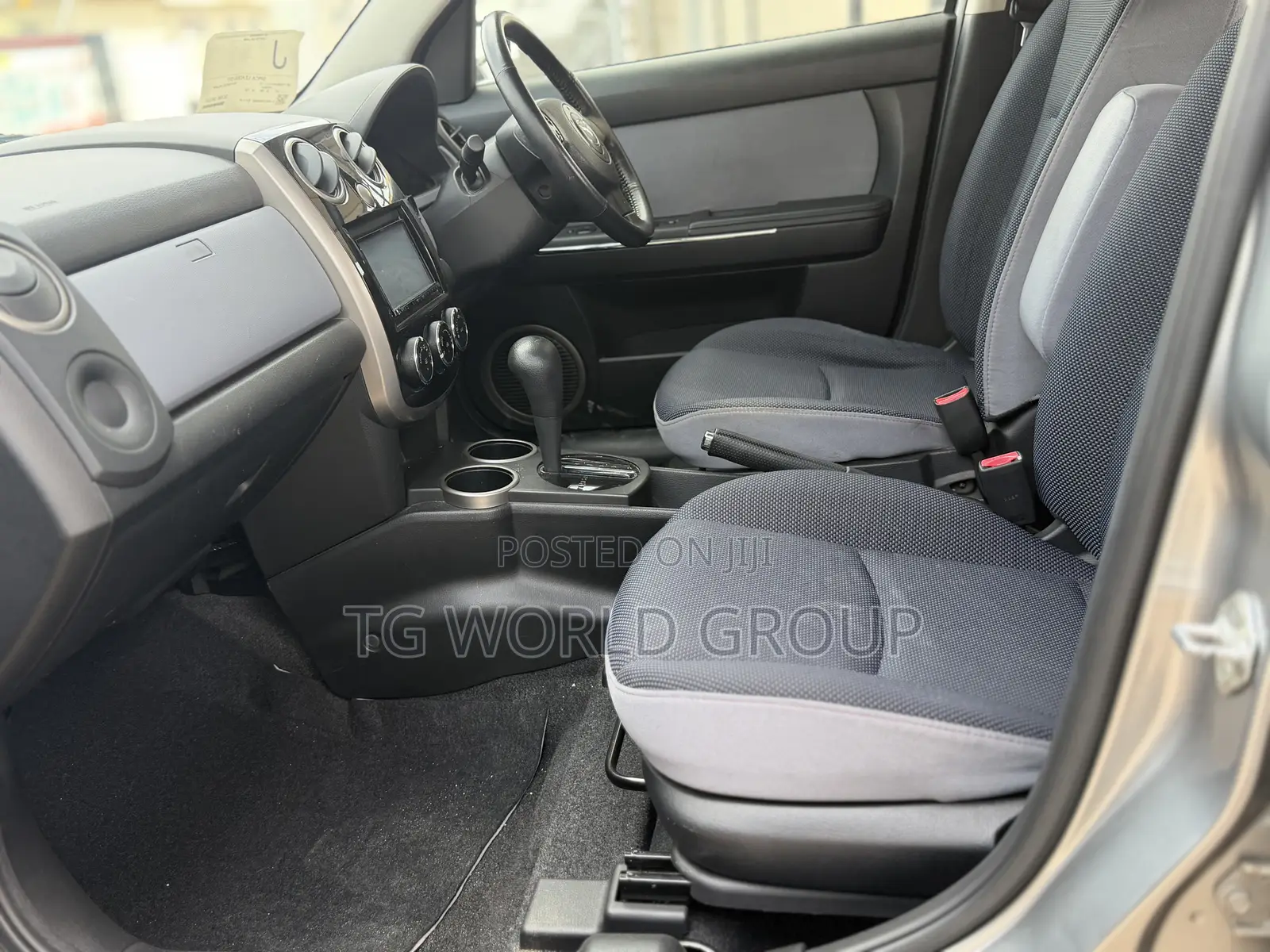 Mazda Verisa 2010 Gray