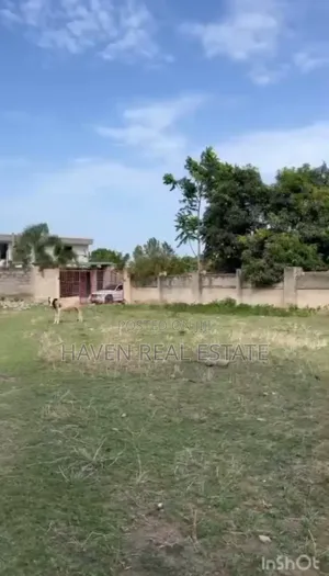 Kiwanja Kinauzwa Mbezi Beach Africana