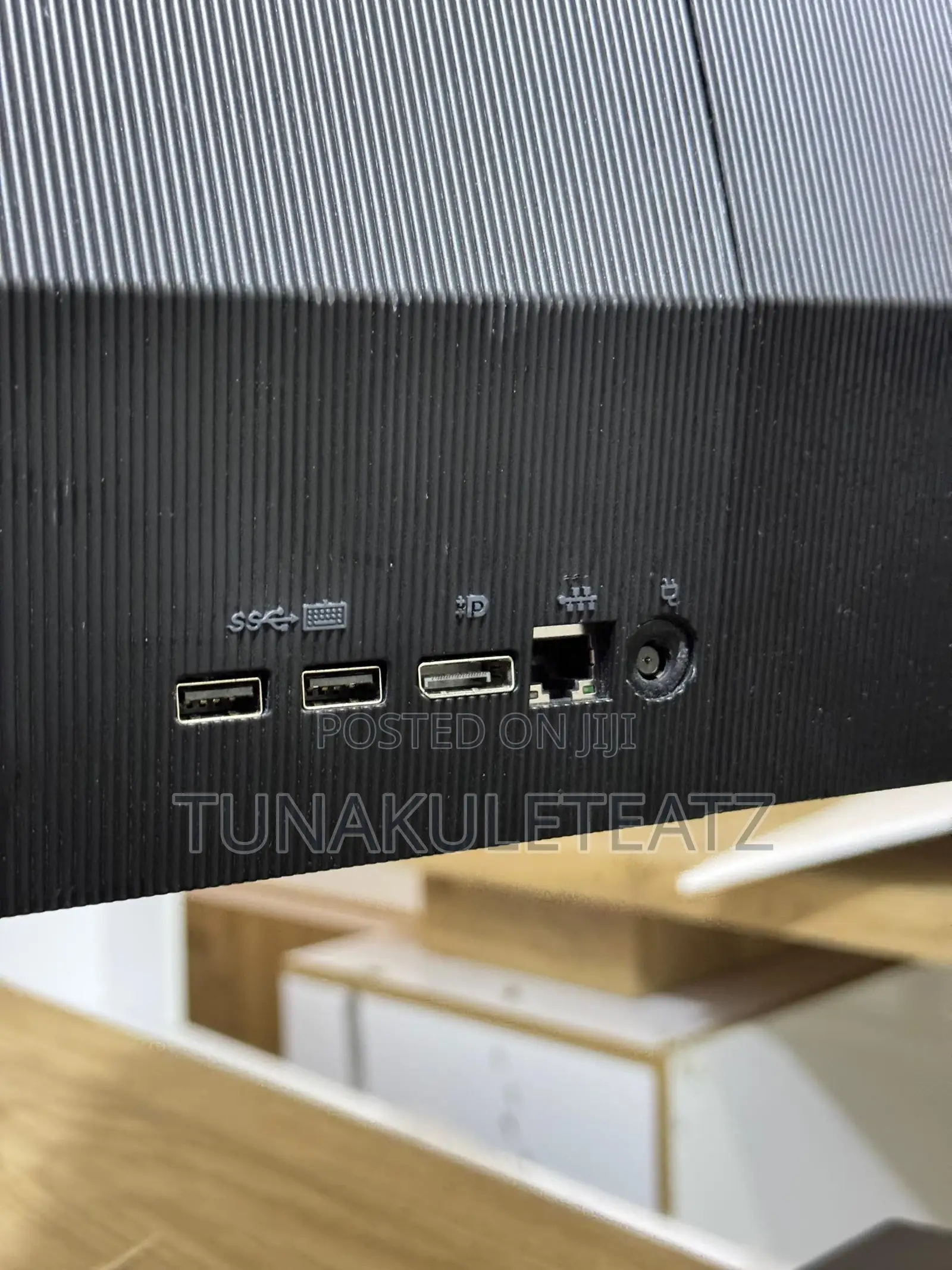 Desktop Computer HP ProOne 400 8GB Intel Core I5 SSD 256GB