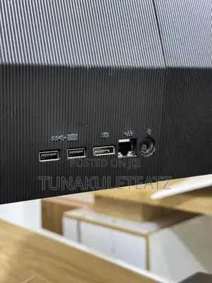 Desktop Computer HP ProOne 400 8GB Intel Core I5 SSD 256GB