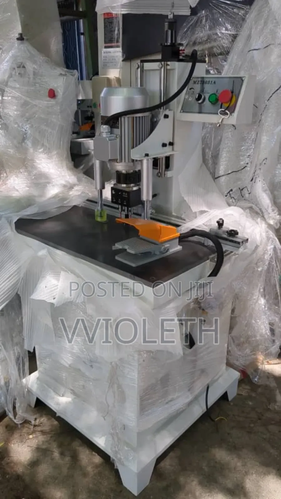 Hinge Boring Machine
