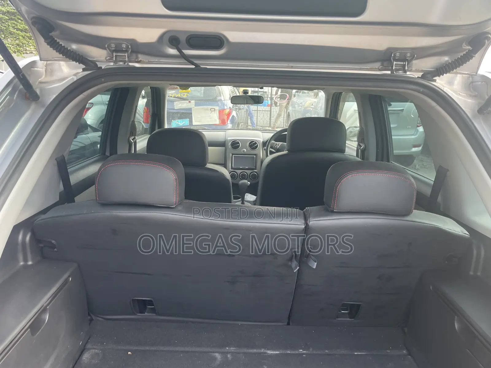 Mazda Verisa 2009 Gray