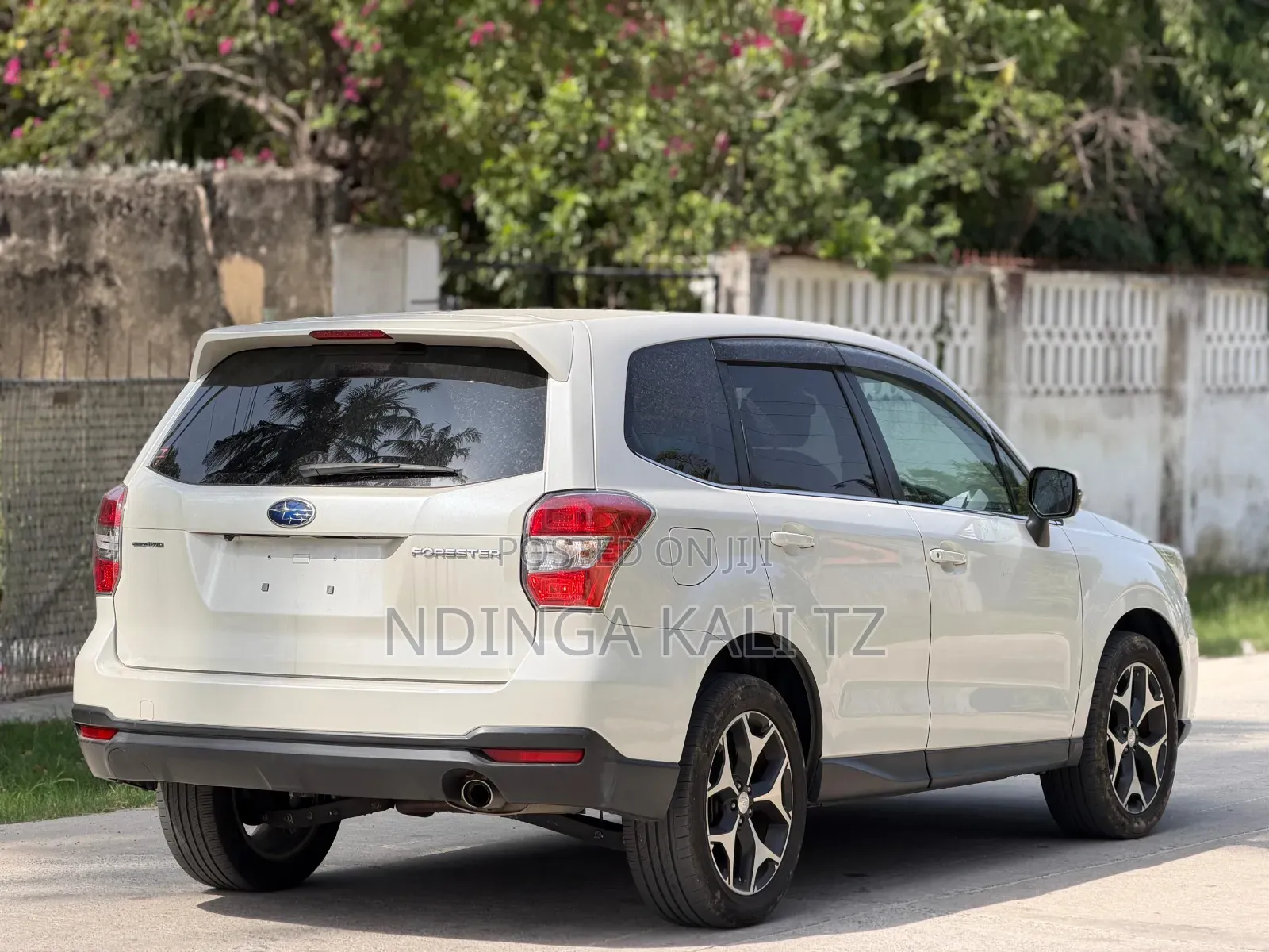 Subaru Forester 2013 White