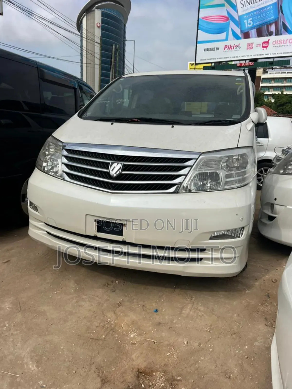 Toyota Alphard 2.4 Petrol AWD 2006 White