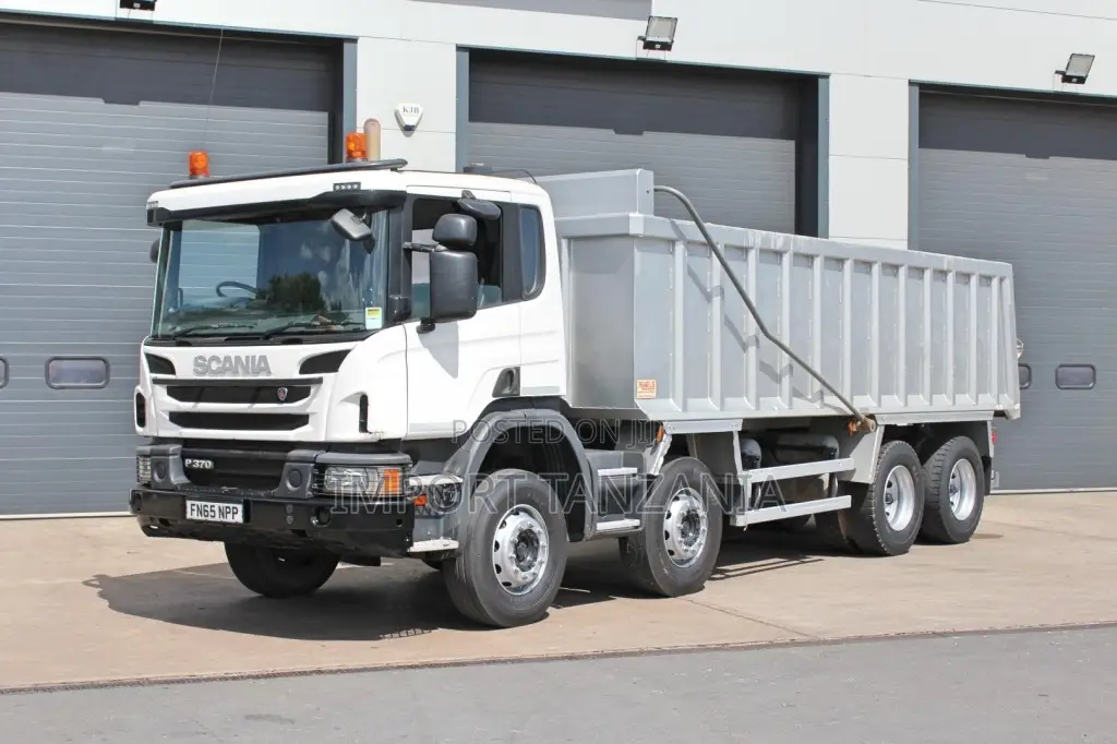 Scania P370 Dump Truck