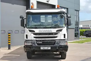 Scania P370 Dump Truck