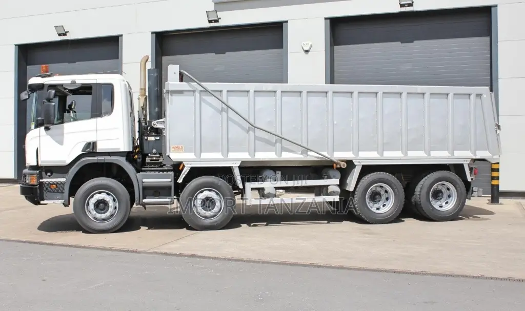 Scania P370 Dump Truck
