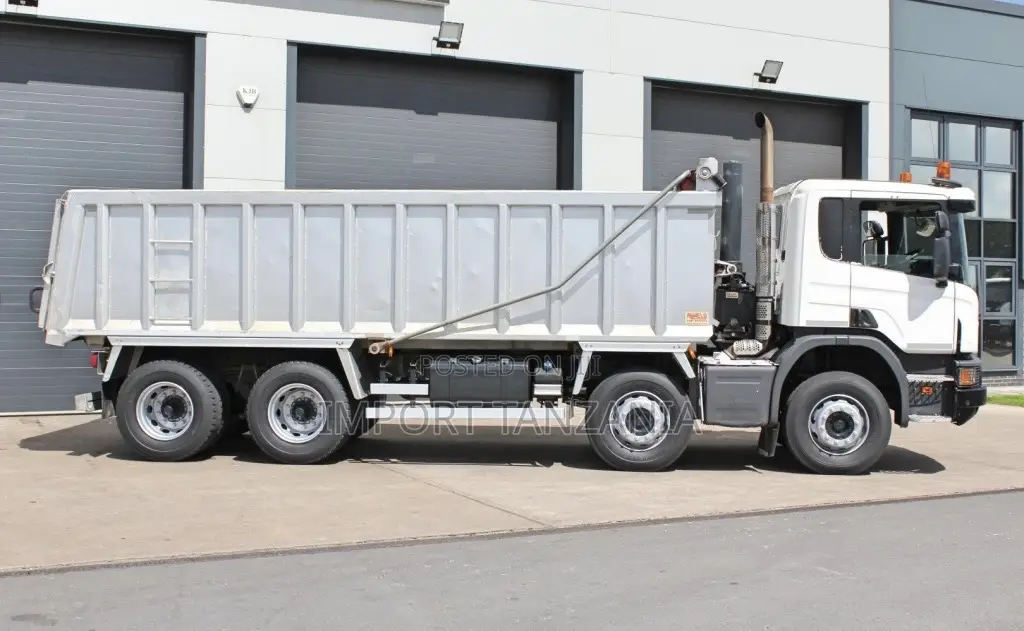 Scania P370 Dump Truck
