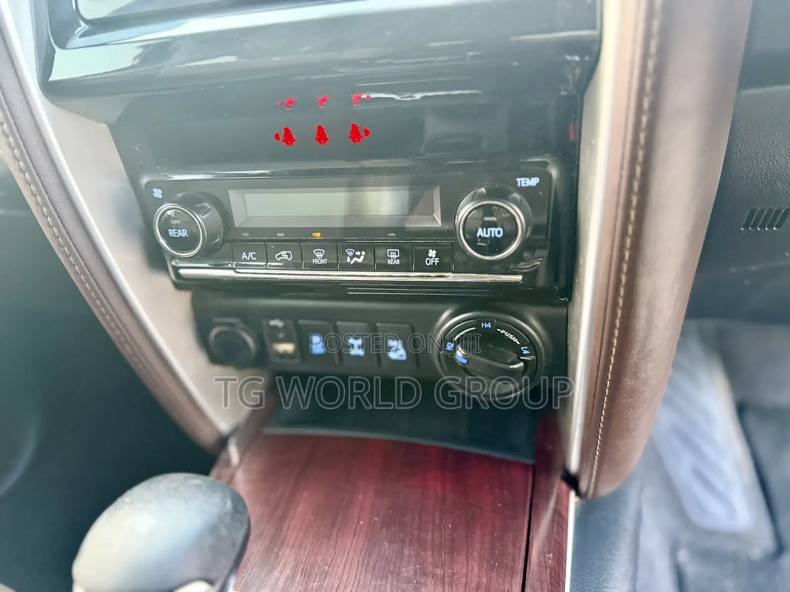 Toyota Fortuner 2.8 D AWD 2018 Gray