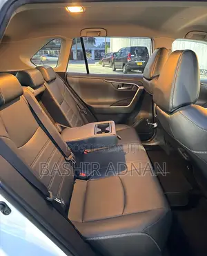 Toyota RAV4 Adventure AWD 2020 White