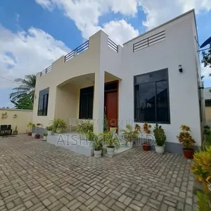 3bdrm House in Goba for rent