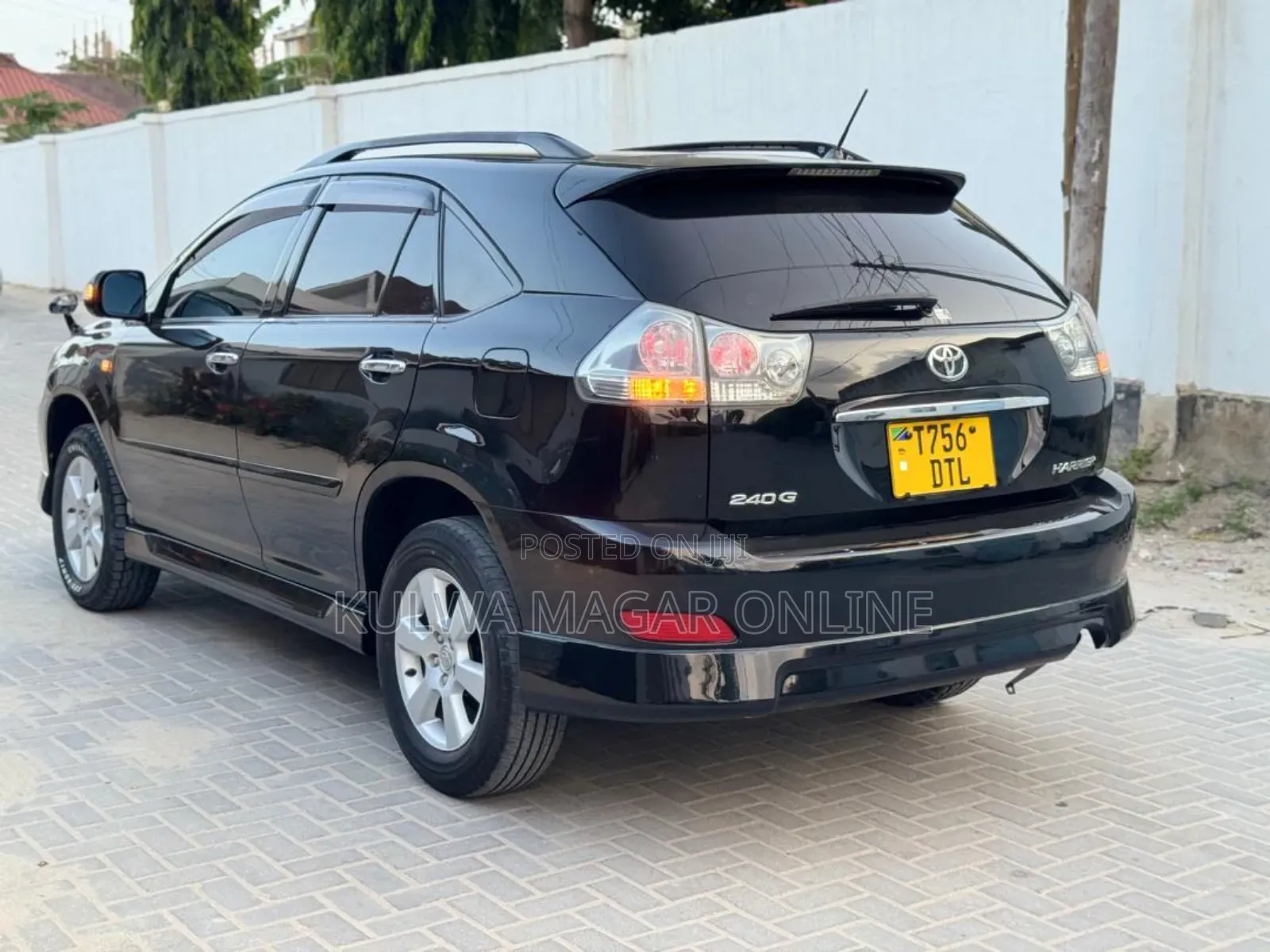 Toyota Harrier 2009 Black
