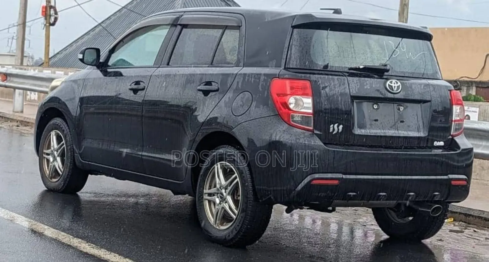 Toyota IST 2009 Black