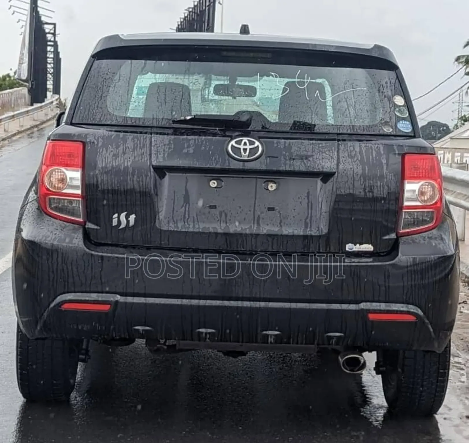 Toyota IST 2009 Black