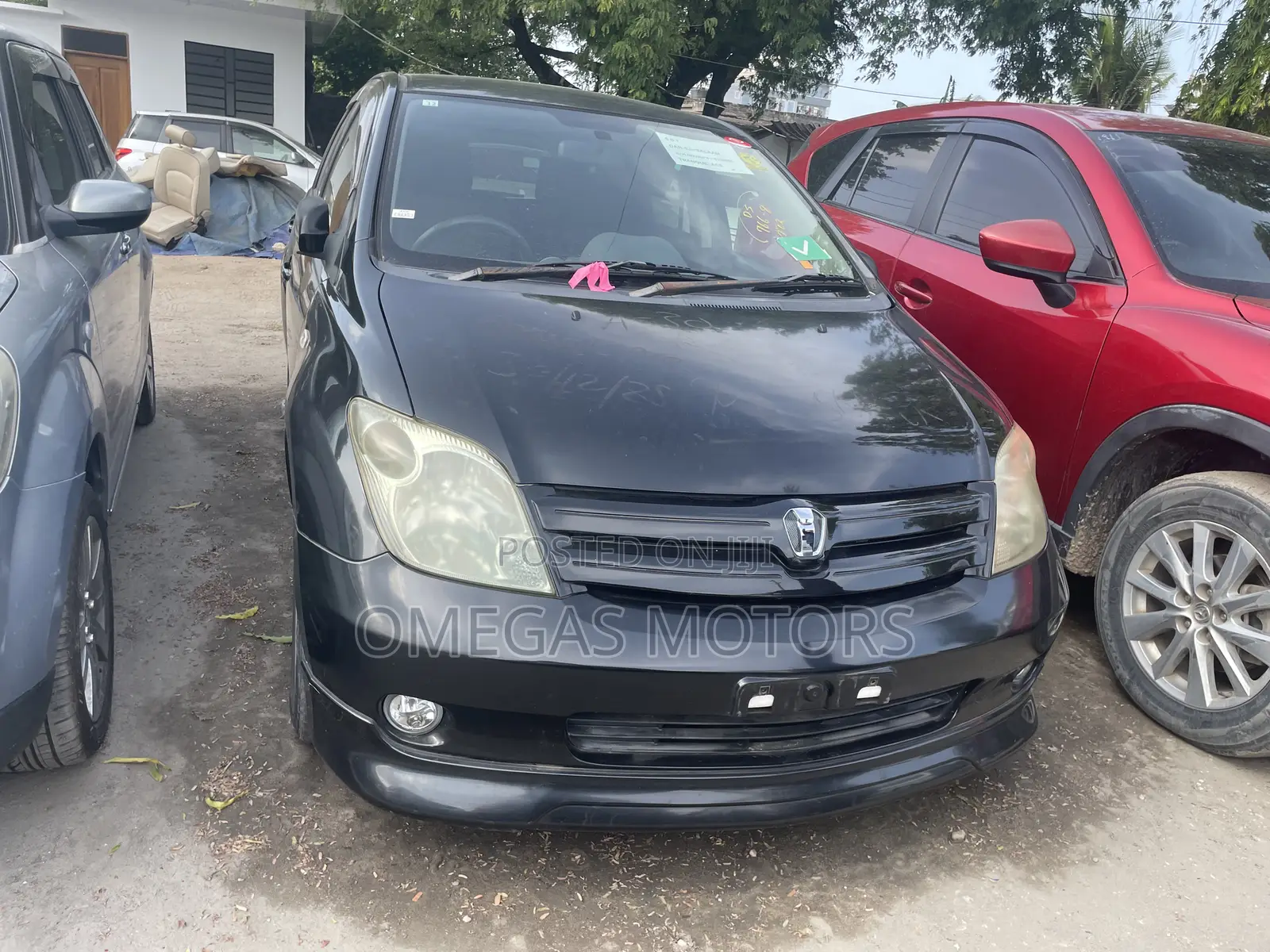Toyota IST 2005 Black