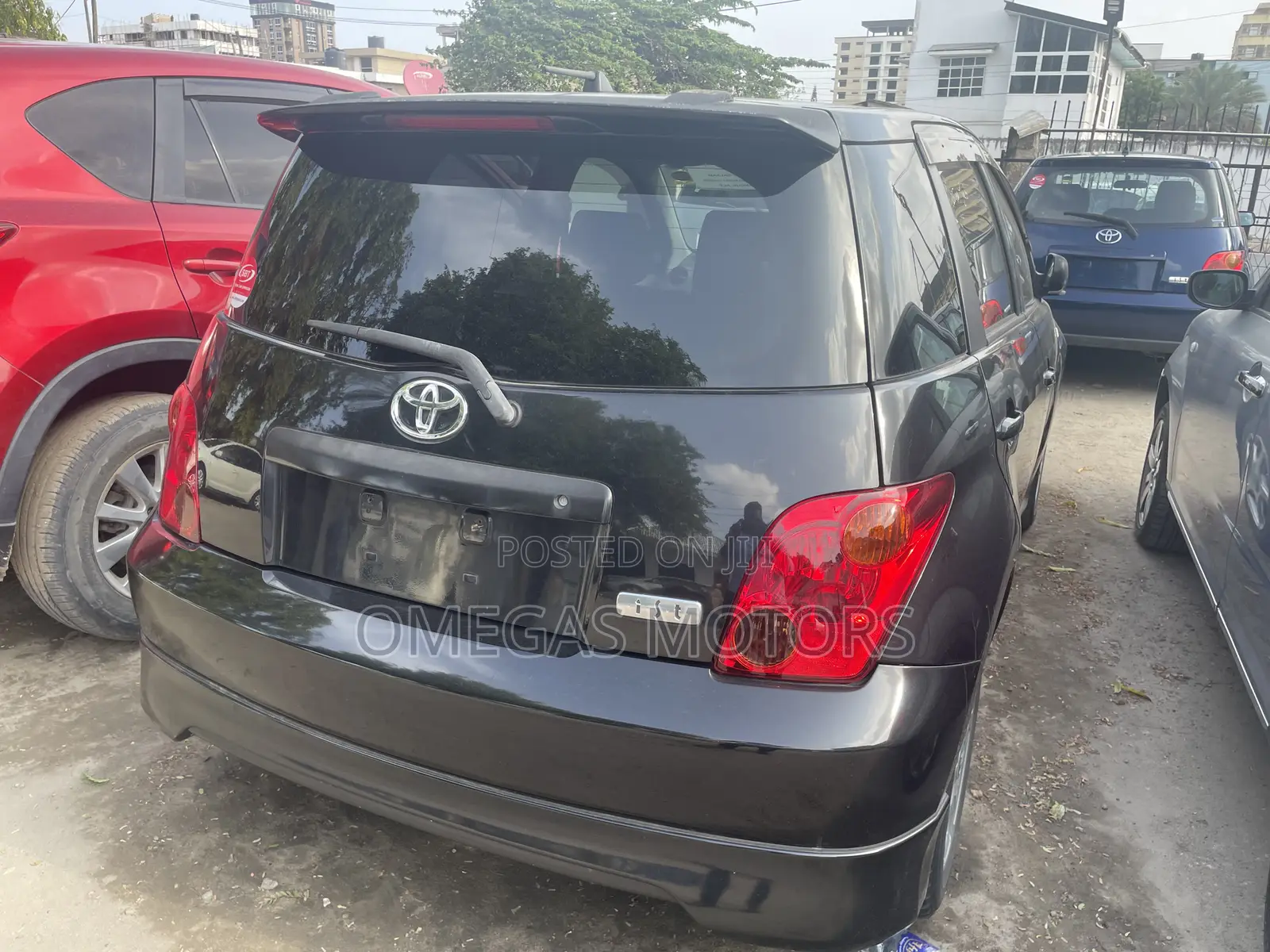Toyota IST 2005 Black