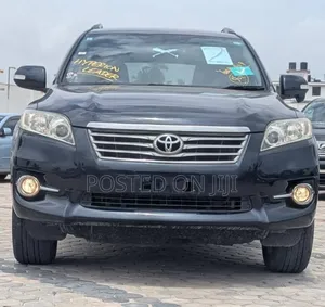 Toyota Vanguard 2013 Black