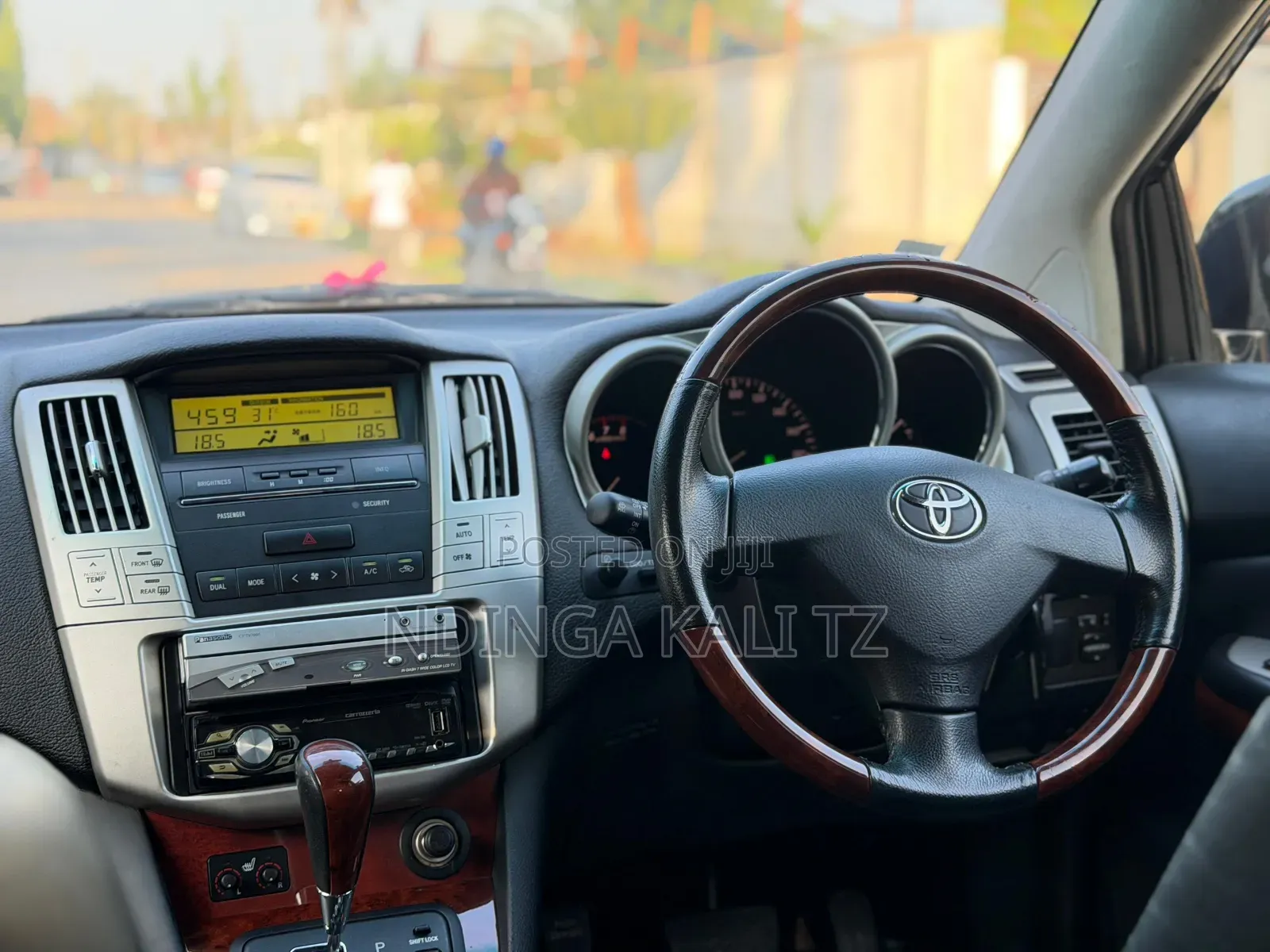Toyota Harrier 2006 Black